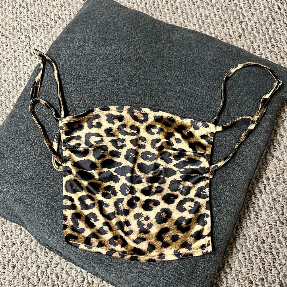 Backless Leopard Print Tank Top - Picture 4 of 5